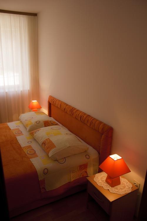 Apartment And Room Daria Vis Island ภายนอก รูปภาพ
